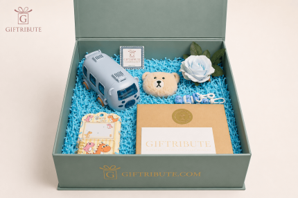 Explorer's Play Core — gift hamper UAE